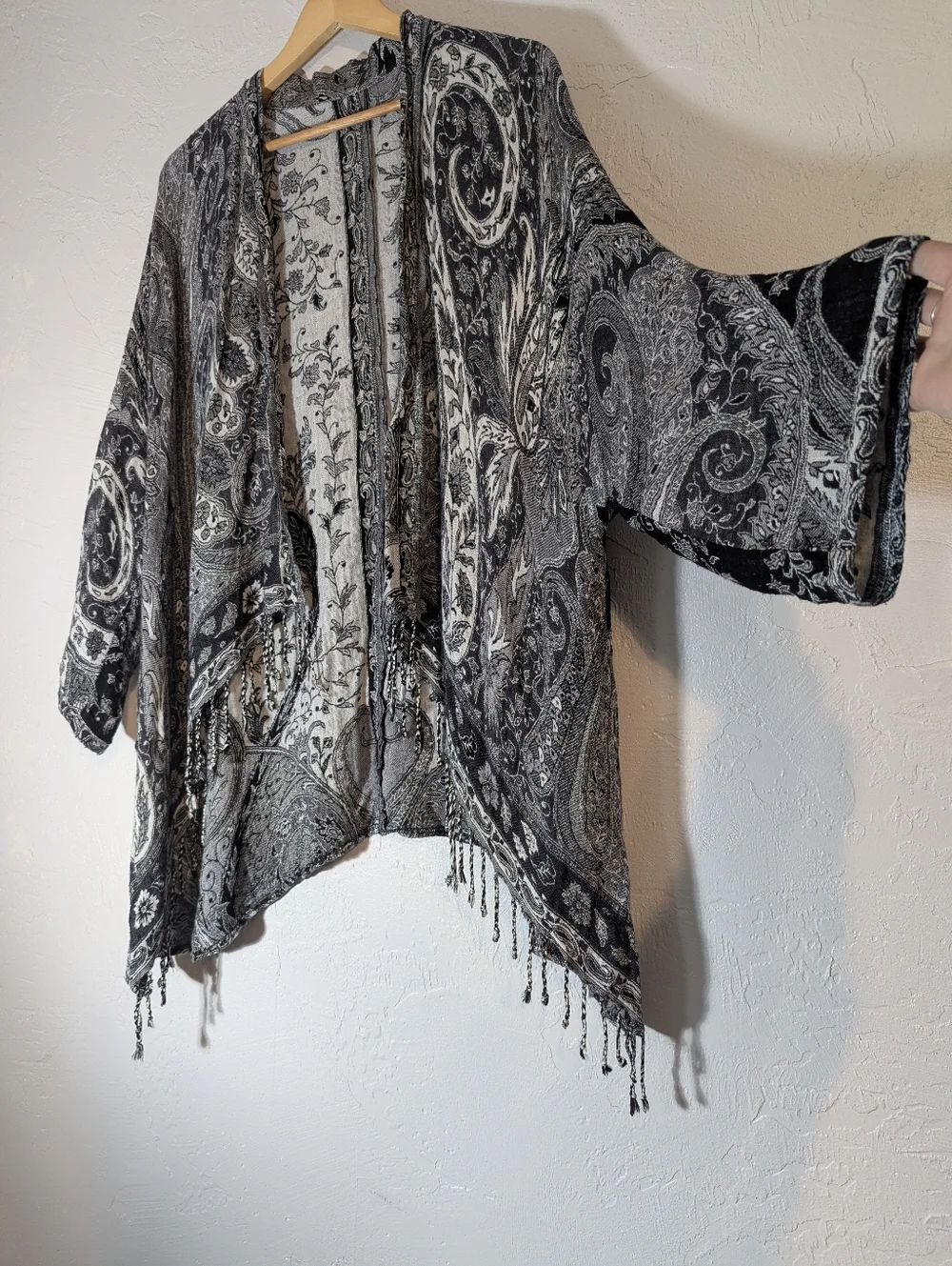 Black&White Whimsigoth Tapestry Fringe Poncho Shawl Festival Boho Stevie Nicks